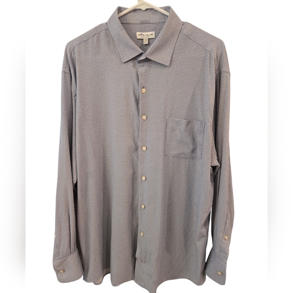 PETER MILLAR SUMMER COMFORT BUTTON UP LONG SLEEVE BLUE AND WHITE SHIRT. SIZE XL.